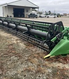 Жниварка зернова John Deere 630F, 2011 р.в., б/в
