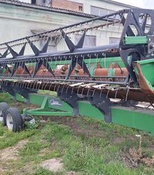 Жниварка зернова John Deere 630R, 2012 р.в, б/в