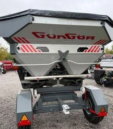 Разбрасыватель минеральных удобрений GunGor Serper 3000, 2025 г.в.