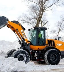 Фронтальный погрузчик CASE 721F