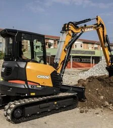 Миниэкскаватор CASE CX65D
