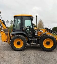 Екскаватор-навантажувач JCB 4 CX ECO, 2017 р.в., 9830 м/год, б/в