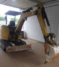Экскаватор гусеничный CAT 303ECR, 2016 г.в., 1600 м/ч, б/у