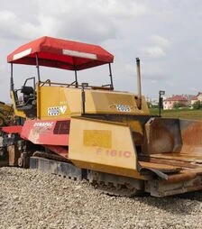 Асфальтоукладчик DYNAPAC F181C, 2002 г.в., 8000 м/ч, б/у (20010001)