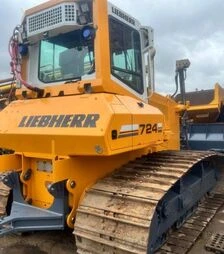 Бульдозер LIEBHERR 724, 2016 г.в., 8269 м/ч, б/у