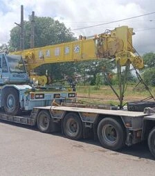 Трал розсувний низькорамний GONTRAILER GK0633, 2001 р.в., б/в