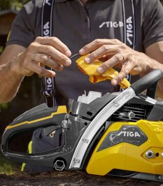Бензопила STIGA CS755 2,3 кВт, шина 450 мм