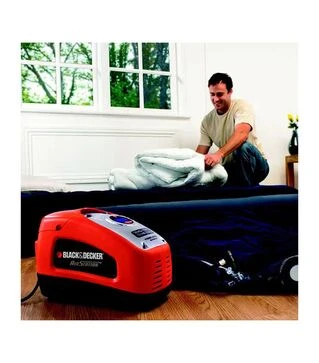 Компресор автомобільний BLACK+DECKER ASI300, 11 л/хв, 12 В, тиск 10,95 Бар