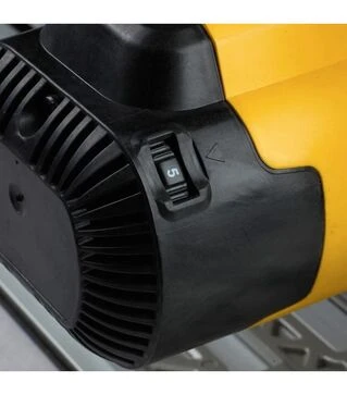 Дисковая погружная пила DeWALT DWS520KT в кейсе TSTAK