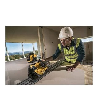 Дисковая погружная пила аккумуляторная DeWALT DCS520T2R 54 В, &Oslash;165 мм