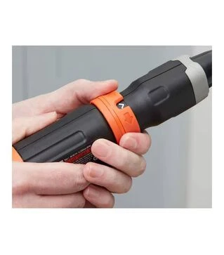 Электроотвертка аккумуляторная BLACK+DECKER BCF601C, питание 4 х АА (BCF601C)