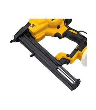 Электростеплер аккумуляторный DeWALT DCN681N, XR Li-Ion 18 В, без АКБ и ЗП