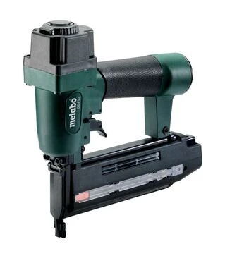 Цвяхозабивач пневматичний Metabo DSN 50, 5-8 Бар (601568500)