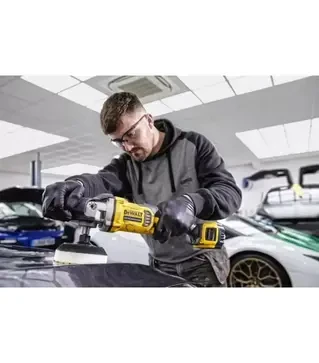 Полірувальна машина DeWALT DCM849P2