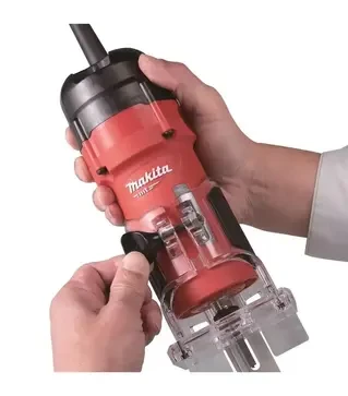 Фрезер Makita M3702