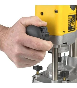 Фрезер мережевий DeWALT DW621KT в кейсі TSTAK