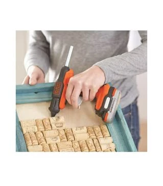 Пистолет клеевой аккумуляторный BLACK+DECKER BDCGG12N, 12 B, 7 мм, 150 &deg;C, без АКБ и ЗП