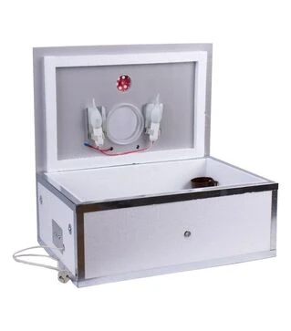Інкубатор автоматичний Квочка 54 (220 В)