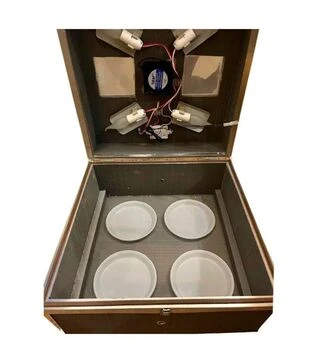 Інкубатор автоматичний Квочка 56 (220 В)