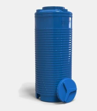 Емкость вертикальная Europlast 300 л, узкая (15579)