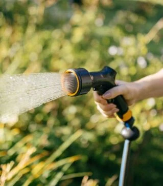 Пістолет-розпилювач Fiskars (1070837)
