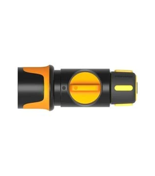 Соединитель для шланга Fiskars 3/8", с клапаном (1027085)