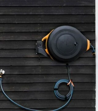 Катушка со шлангом автоматическая Fiskars X-series XL (1067549)