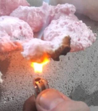 Пена монтажная огнестойкая пистолетная Fome Flex Fire Block, Розовая, 750 мл