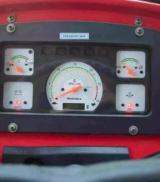 Трактор Mahindra 8000