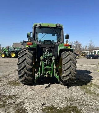 Трактор John Deere 6506 с фронтальным погрузчиком, 1996 г.в, 12110 м/ч, б/у