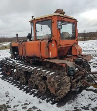 Трактор гусеничний ДТ-75, б/в