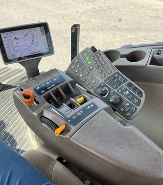 Трактор гусеничний John Deere 8345RT, 2010 р.в, 4516 м/год, б/в