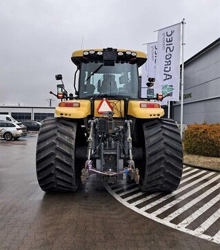 Гусеничный трактор Challenger MT 775 E, 2017 г.в, 6856 м/ч, б/у