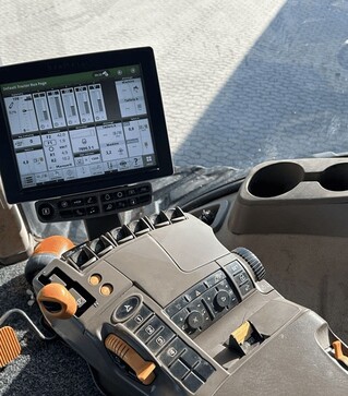 Трактор гусеничний John Deere 8370RT, 2015 р.в, 7801 м/год, б/в