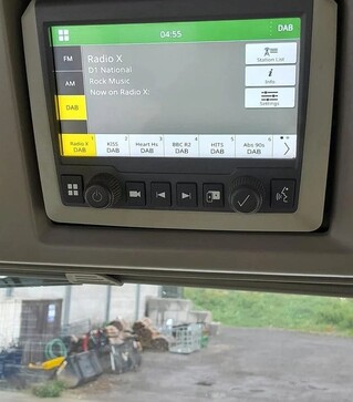 Гусеничный трактор John Deere 8RX 410, 2022 г.в, 3211 м/ч, б/у