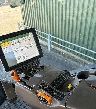 Трактор гусеничний John Deere 8345 RT, 2014 р.в, 7300 м/год, б/в