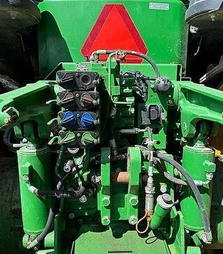 Трактор гусеничний John Deere 8345 RT, 2014 р.в, 7300 м/год, б/в