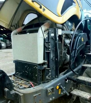 Гусеничный трактор Challenger MT 865, 2003 г.в, 8500 м/ч, б/у
