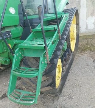 Гусеничный трактор John Deere 8420T, 2005 г.в, 7489 м/ч, б/у