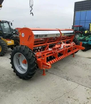 Сівалка зернотукова Favorit СЗФ-4,000-06V