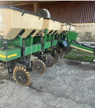 Сеялка Great Plains YP825A - 0870, б/у