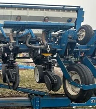 Сеялка пневматическая Kinze 3650, с маркерами, б/у