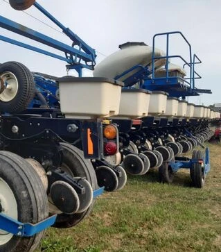 Сеялка Kinze 3600 ASD, б/у