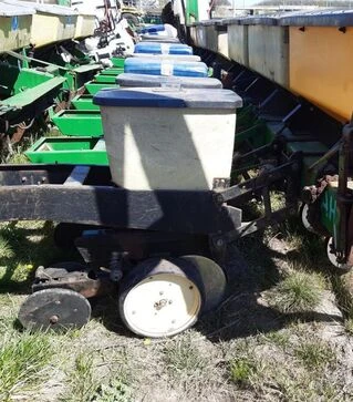Сівалка механічна John Deere 7000 10-рядна, б/в