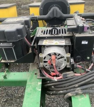 Сеялка прицепная John Deere 1780 8-рядная, б/у