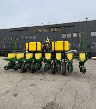 Сівалка пневматична причіпна АГРО СПЕЦСЕРВІС ПЛАНТЕР 8-70RD
