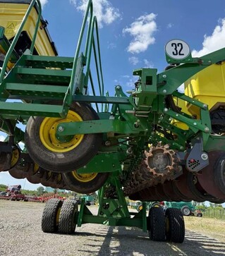 Сівалка John Deere 1745 16-рядна, 2017 р.в, 1500 Га, б/в