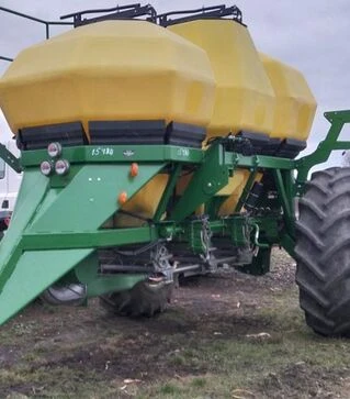 Посевной комплекс John Deere 730, 10,9 м + бункер 1910, 2013 г.в., полный кап.ремонт б/у