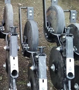 Посевной комплекс John Deere 730, 10,9 м + бункер 1910, 2013 г.в., полный кап.ремонт б/у