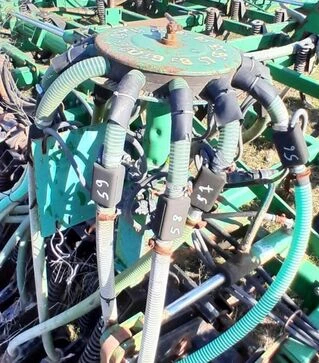 Посівний комплекс John Deere 730, 10,9 м + бункер John Deere 1910, б/в